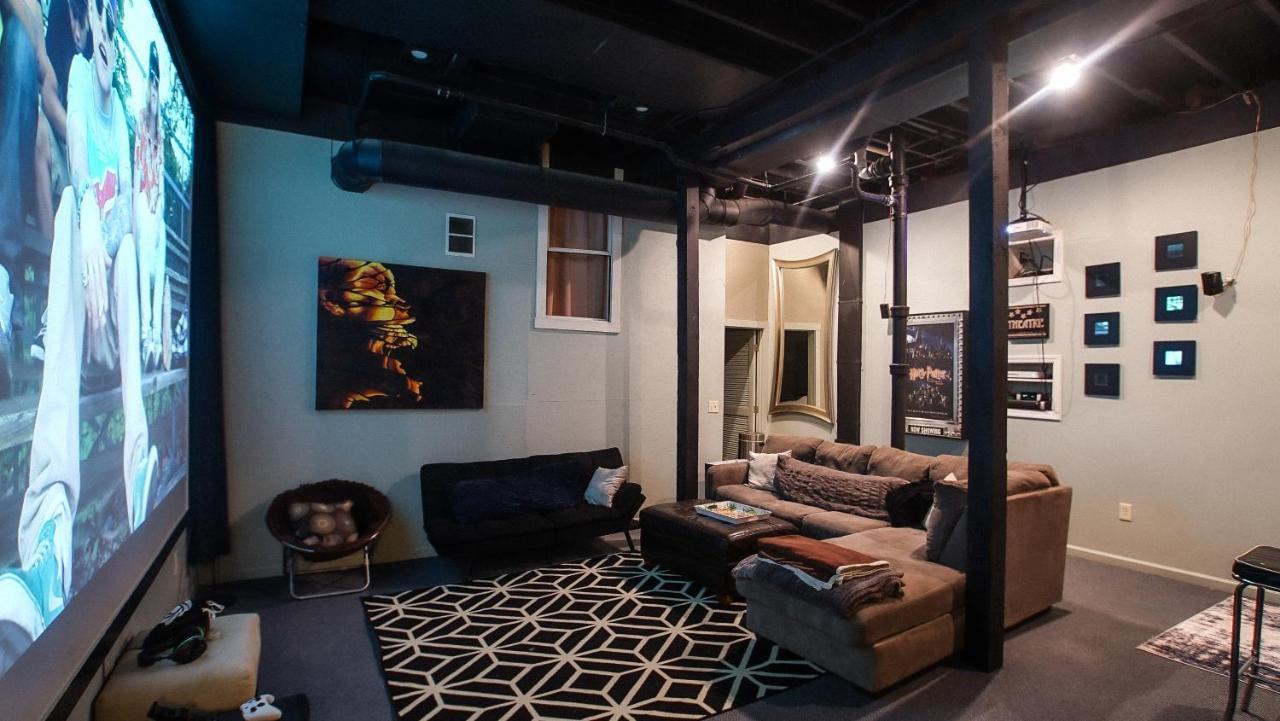 160Inch Home Movie Theater- Great For Movie Night! Omaha Esterno foto