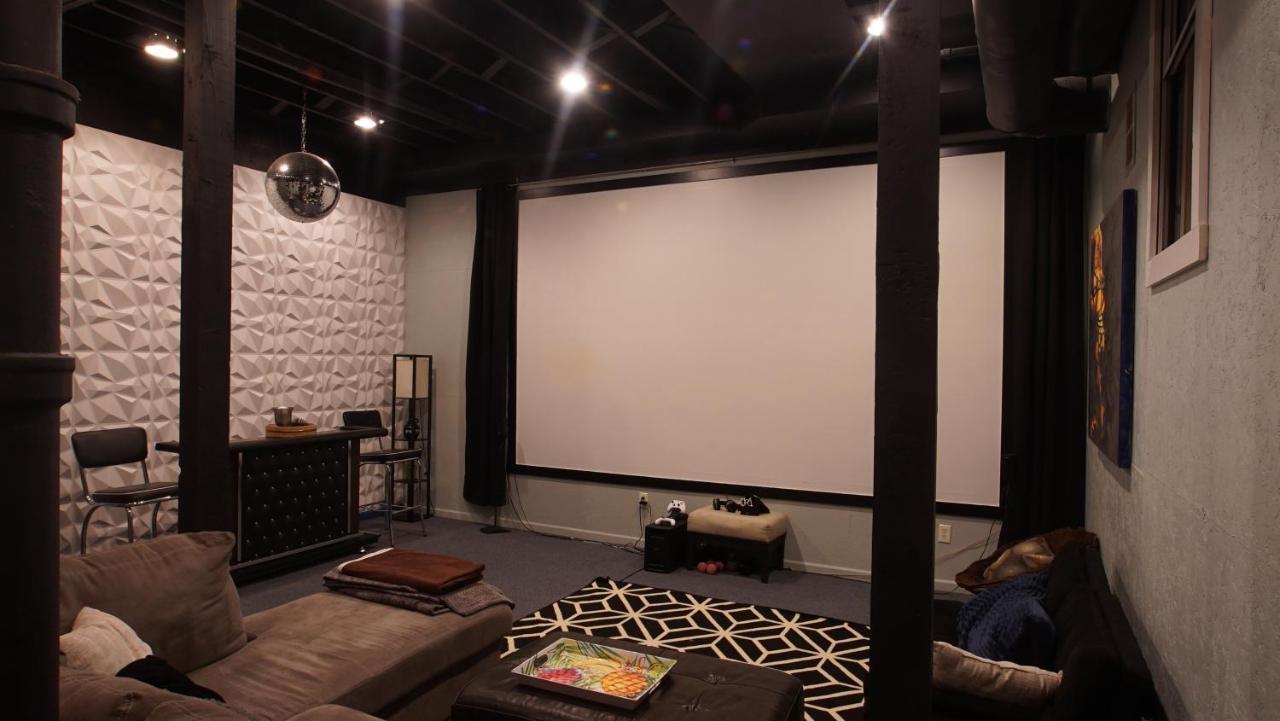 160Inch Home Movie Theater- Great For Movie Night! Omaha Esterno foto