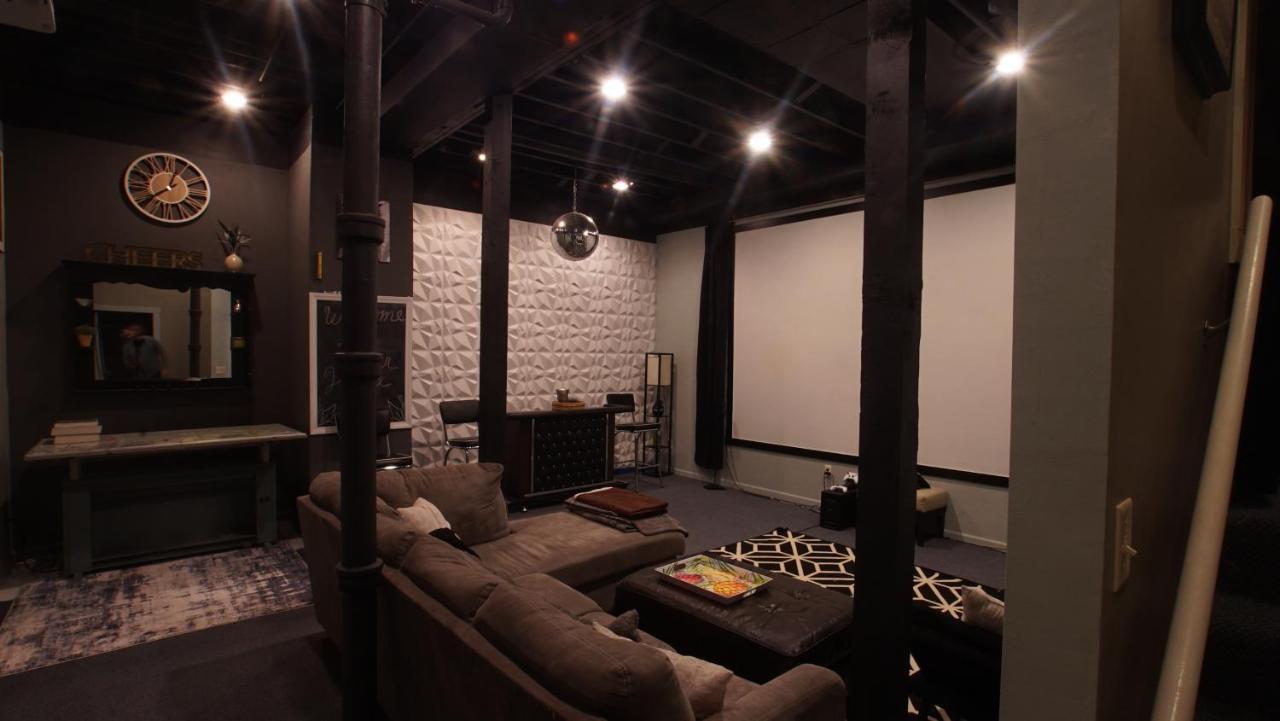 160Inch Home Movie Theater- Great For Movie Night! Omaha Esterno foto